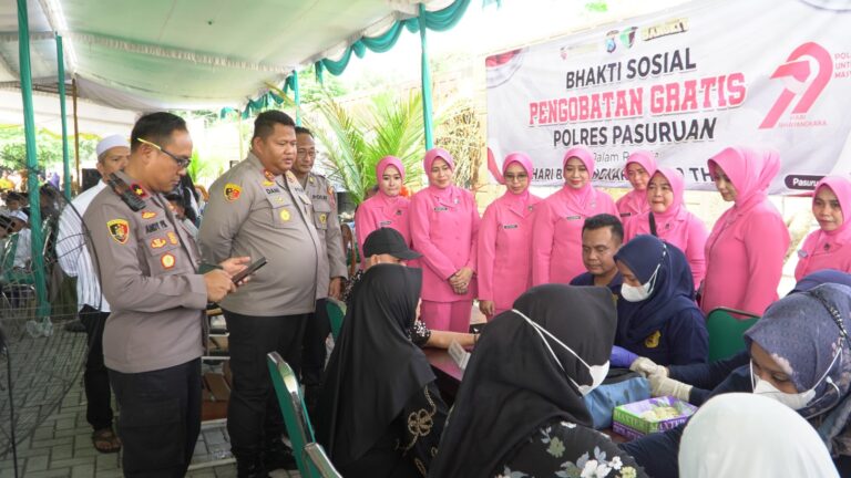 Peringati Tahun Baru Islam dan Hari Bhayangkara, Polres Pasuruan Gandeng Tokoh Lokal Gelar Khitan Massal