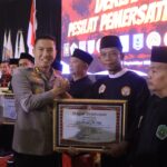 Kapolres Madiun Apresiasi Pesilat Gelar Deklarasi Pemersatu Bangsa IMG-20250910-WA0001