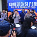Polres Bojonegoro Berhasil Ungkap Sindikat Curanmor, Lima Tersangka Diamankan IMG-20250919-WA0016