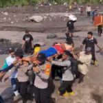 Polri Terus Evakuasi Warga dan Mengamankan Harta Benda di Candipuro: Bergerak Cepat Selamatkan Masyarakat IMG-20251208-WA0019